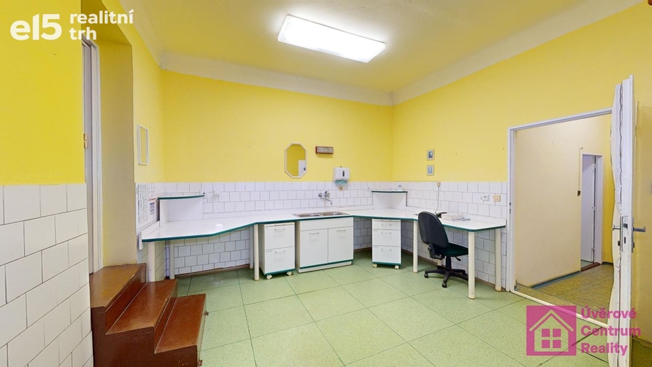 Prodej kanceláře, 104 m² - Valtice