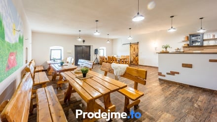 Prodej vinného sklepa 182 m², Dyjákovice