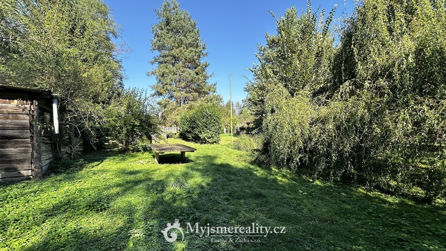 Prodej pozemky - zahrady, 869 m² - Dyje