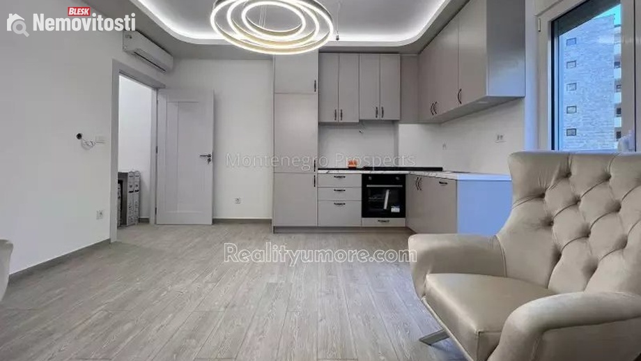 Prodej apartmánu 45 m², Bečići, Černá Hora