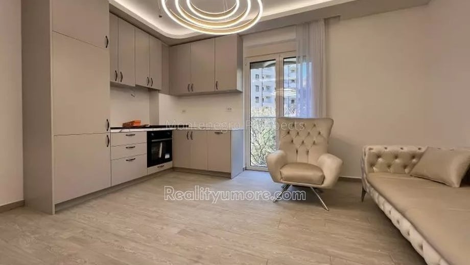 Prodej byty 2+kk, 45 m² - Bečići