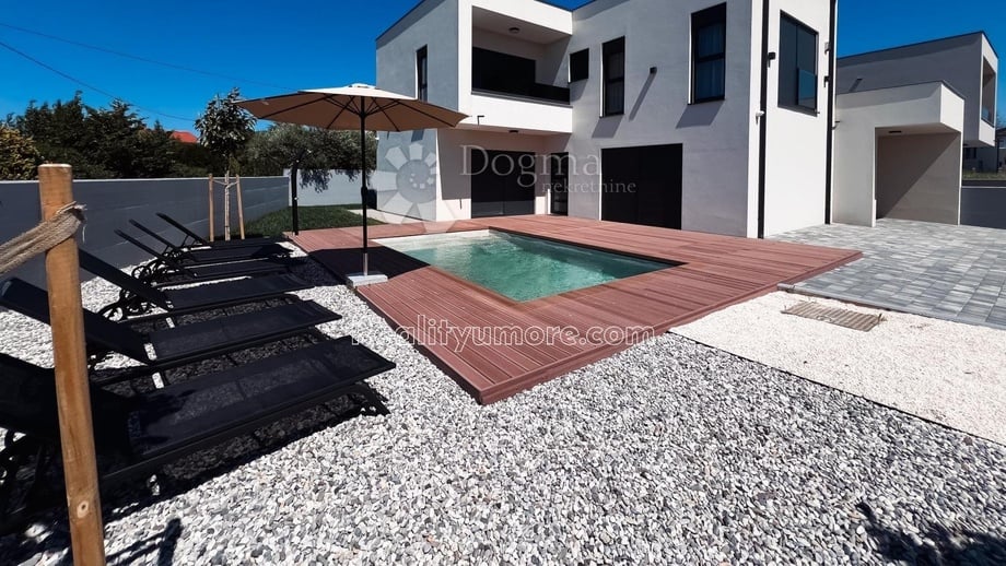 Prodej vila, 188 m² - Pomer