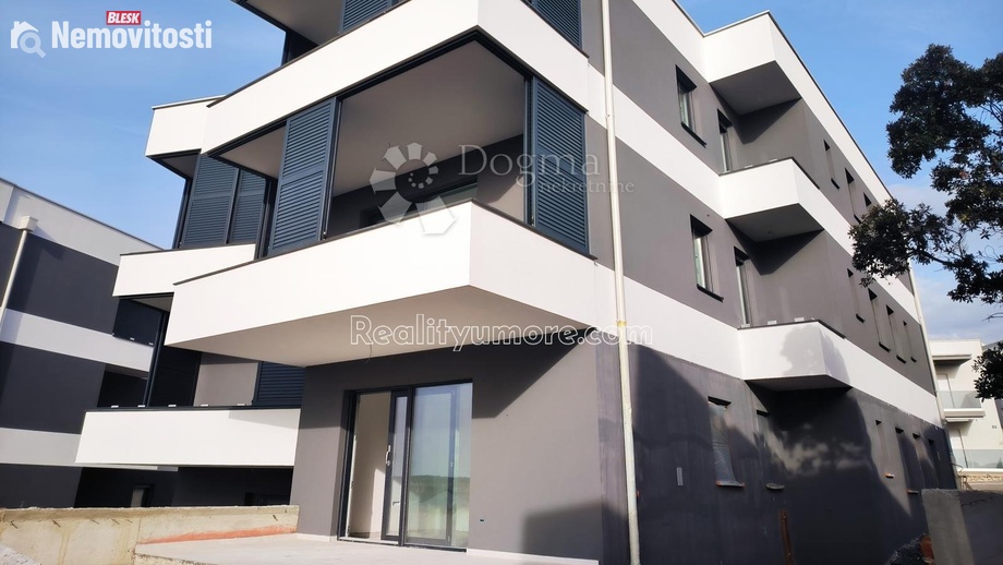 Prodej bytu 4+1 91 m², Pag, Šimuni, Chorvatsko