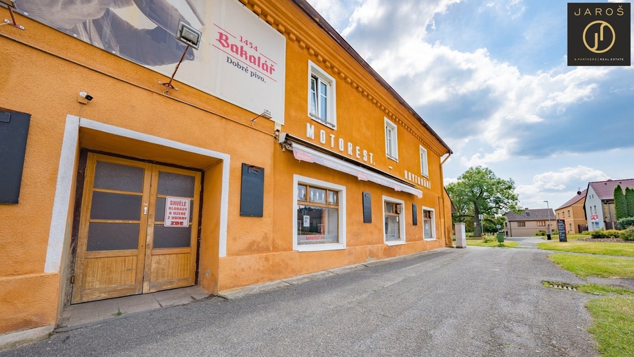 Pronájem obchodní prostory, 112 m² - Řevničov