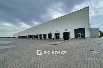 Pronájem skladu 15 000 m², Velká Bíteš