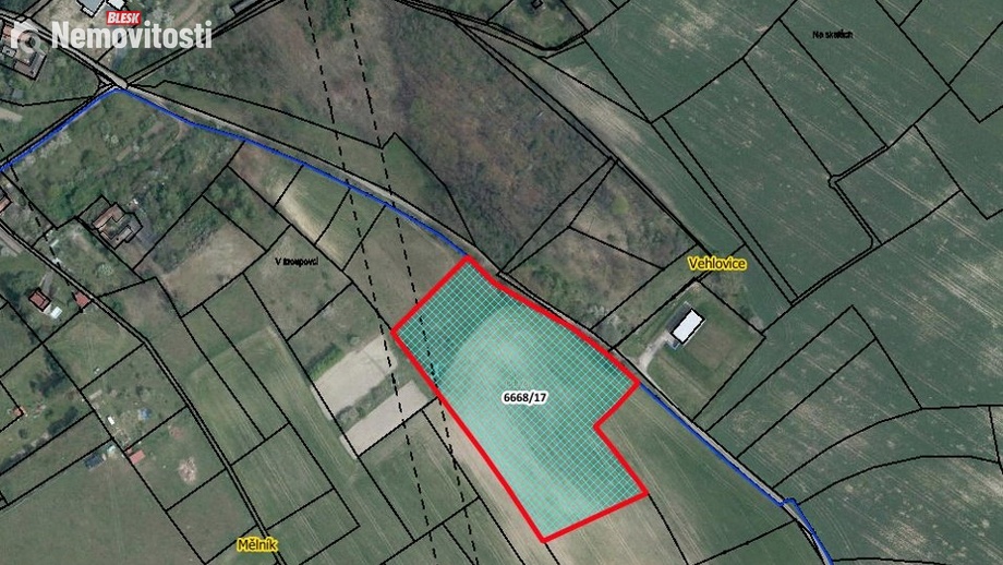 Prodej pole 13 720 m², Mělník