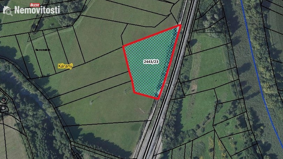 Prodej pole 10 671 m², Káraný