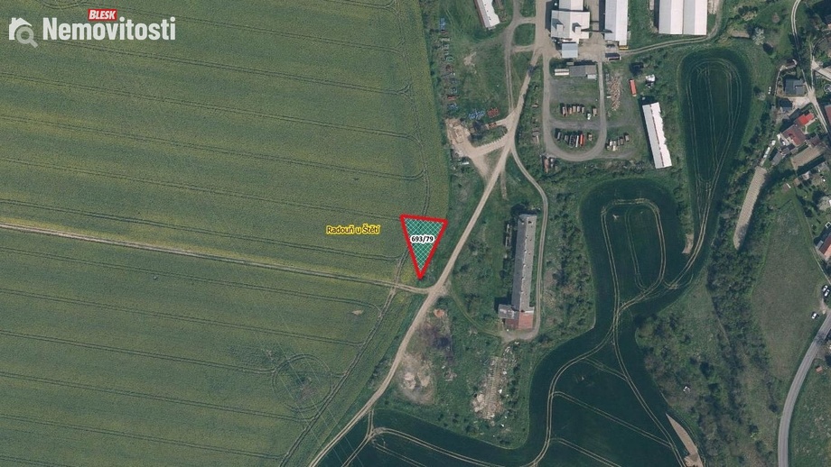 Prodej pole 680 m², Štětí - Radouň