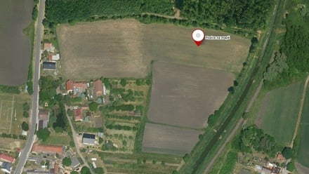 Prodej pole 7 581 m², Vestec