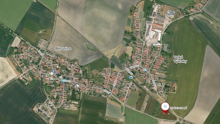 Prodej pole 4 729 m², Běrunice
