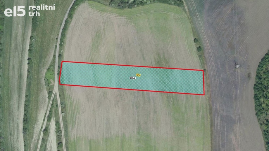 Prodej pole 5 077 m², Uhy