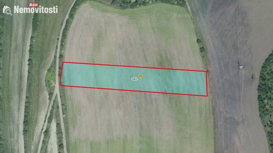 Prodej pole 5 077 m², Uhy