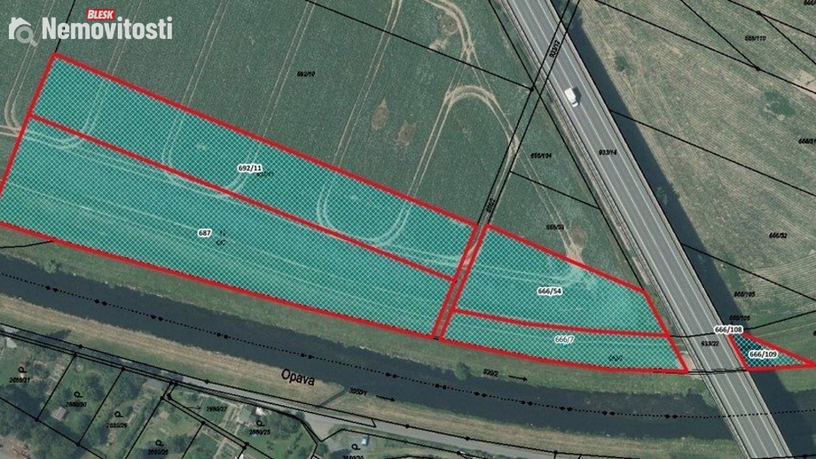 Prodej pole 10 068 m², Malé Hoštice