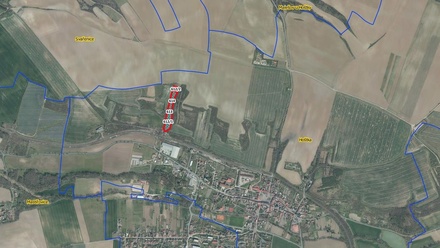 Prodej pole 11 797 m², Hoštka
