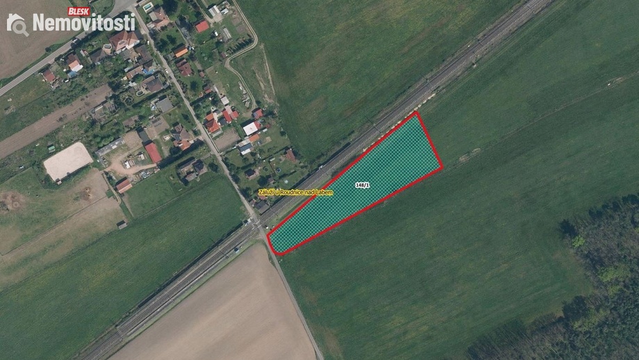Prodej pole 8 063 m², Záluží