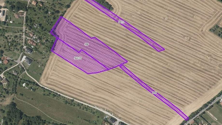 Prodej pozemky pro bydlení, 20 781 m² - Chlumec nad Cidlinou