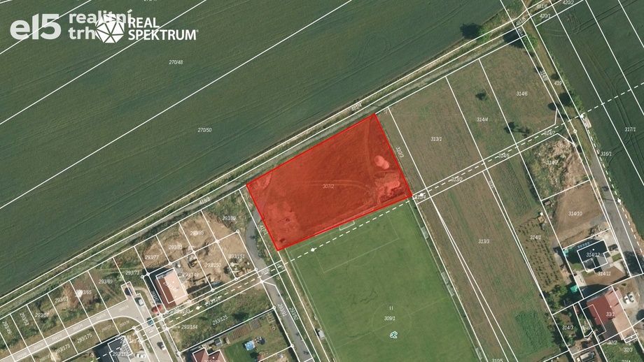 Prodej komerčního pozemku 2 643 m², Kupařovice