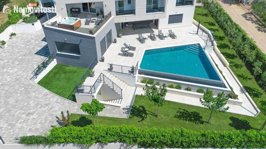 Prodej vily 350 m², Split, Chorvatsko