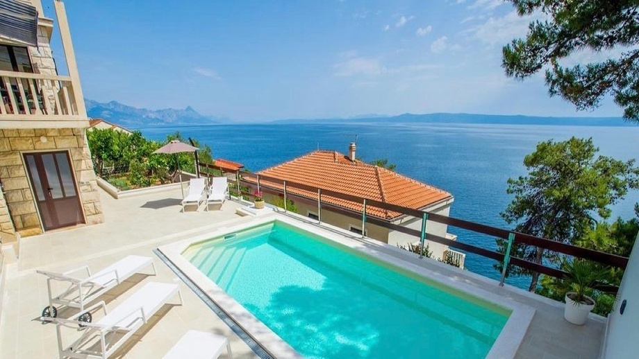 Prodej rodinné domy, 330 m² - Brač