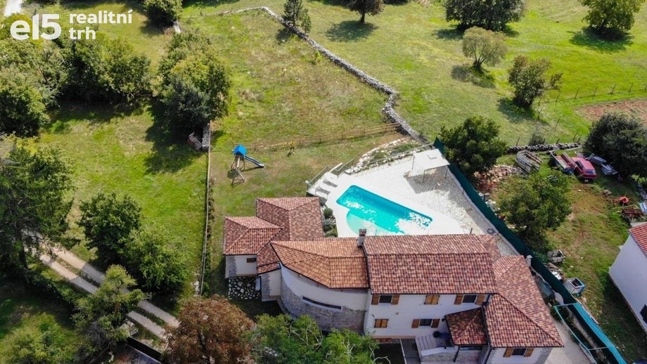 Prodej vila, 398 m² - Žminj