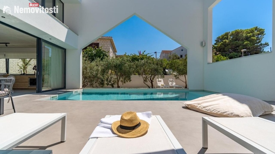 Prodej vily 366 m², Brač, Chorvatsko