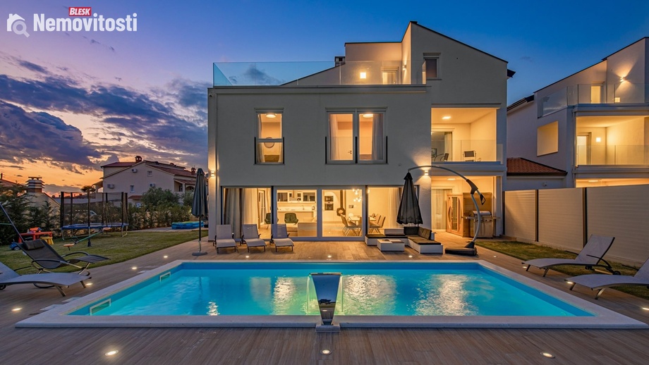 Prodej vily 224 m², Poreč, Chorvatsko