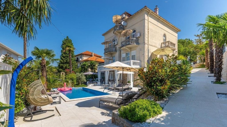 Prodej apartmánu 540 m², Crikvenica, Chorvatsko