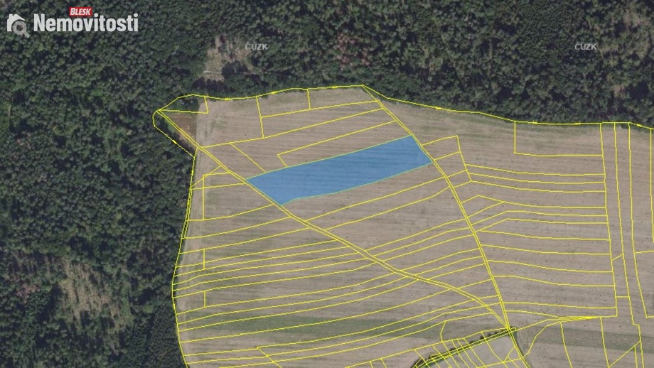 Prodej podílu 1/4 pole 3 202 m², Tehov