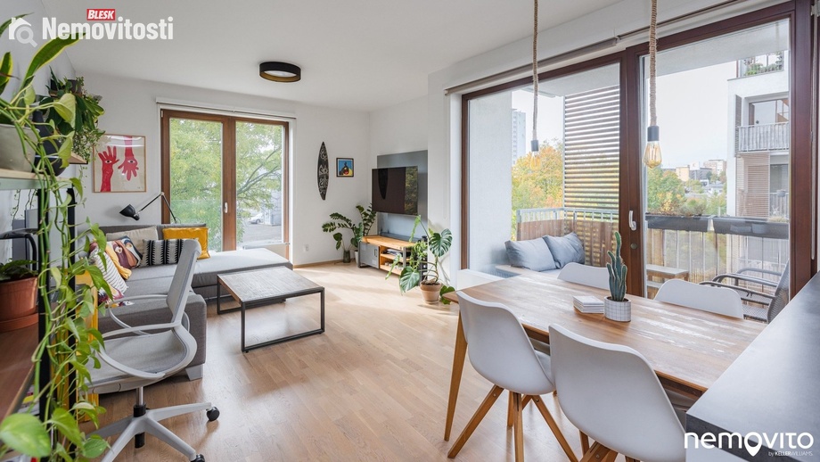 Pronájem bytu 2+kk 60 m², Praha - Hrdlořezy