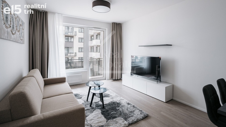 Pronájem byty 2+kk, 55 m² - Praha - Vysočany