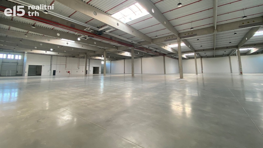 Pronájem sklady, 5 200 m² - Mikulov