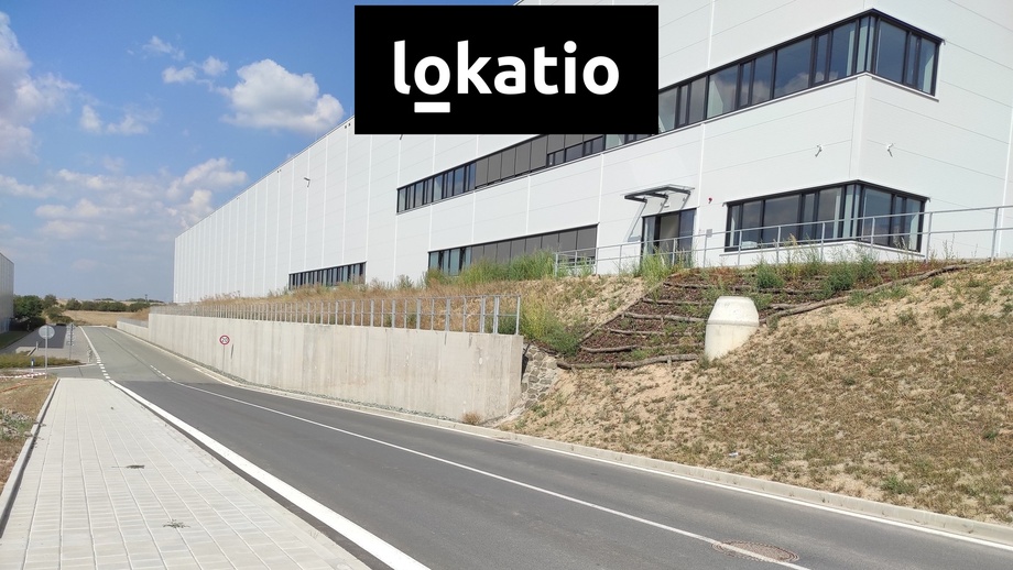 Pronájem sklady, 1 700 m² - Solnice