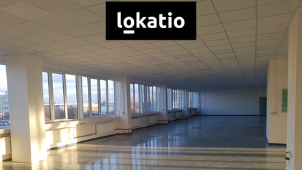 Pronájem skladu 830 m², Hradec Králové