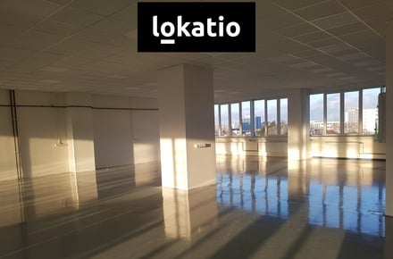 Pronájem skladu 830 m², Hradec Králové