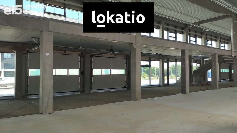 Pronájem skladu 478 m², Hradec Králové