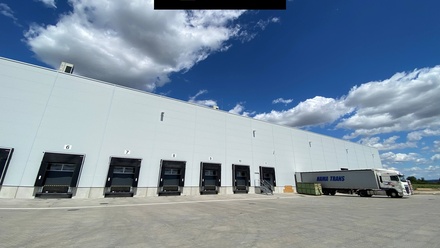 Pronájem skladu 3 078 m², Holubice