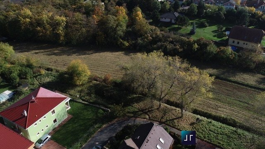 Prodej stavebního pozemku 733 m², Bašť