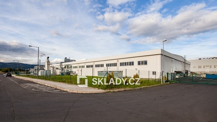Pronájem skladu 11 415 m², Chomutov