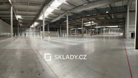Pronájem skladu 18 000 m², Velká Bíteš