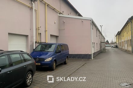 Pronájem skladu 2 700 m², Plzeň