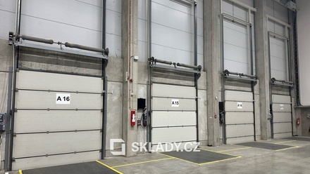 Pronájem skladu 2 010 m², Kozomín