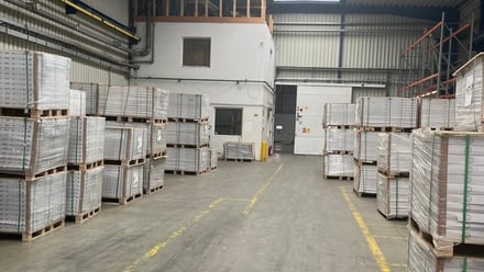 Pronájem skladu 500 m², Odolena Voda