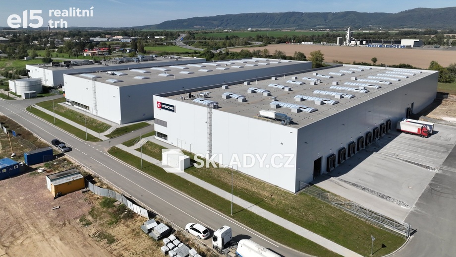 Pronájem skladu 1 100 m², Lipník nad Bečvou