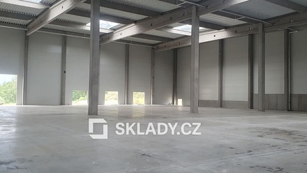 Pronájem skladu 1 000 m², Velké Meziříčí