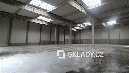Pronájem skladu 1 000 m², Velké Meziříčí