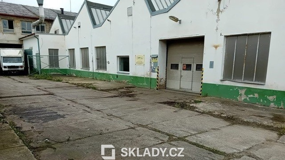 Pronájem sklady, 3 650 m² - Roudnice nad Labem