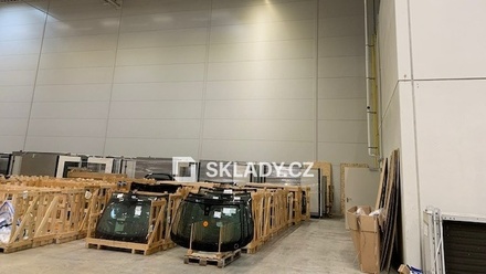 Pronájem skladu 1 000 m², Zeleneč - Mstětice