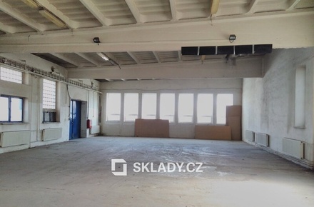 Pronájem skladu 565 m², Brno