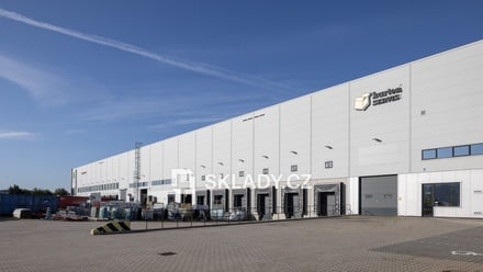 Pronájem skladu 6 000 m², Úžice