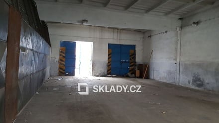 Pronájem skladu 121 m², Bučovice